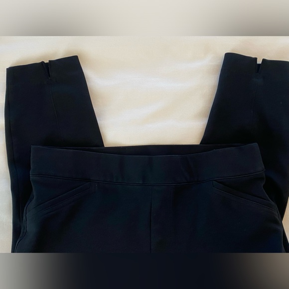 Spanx SPANXsmooth PerfectFit Ponte Slim Straight Pant - Picture 8 of 9